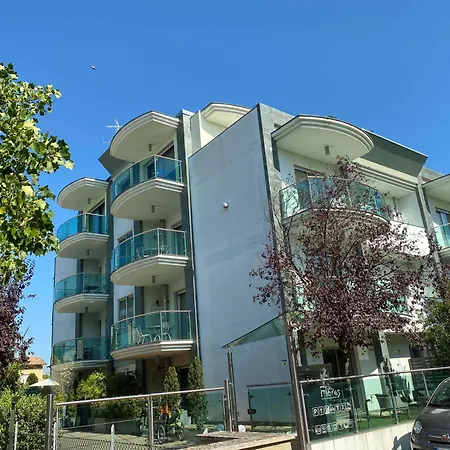 Appartement Residenza Flores *