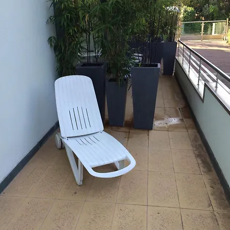 Residenza Flores Appartement *